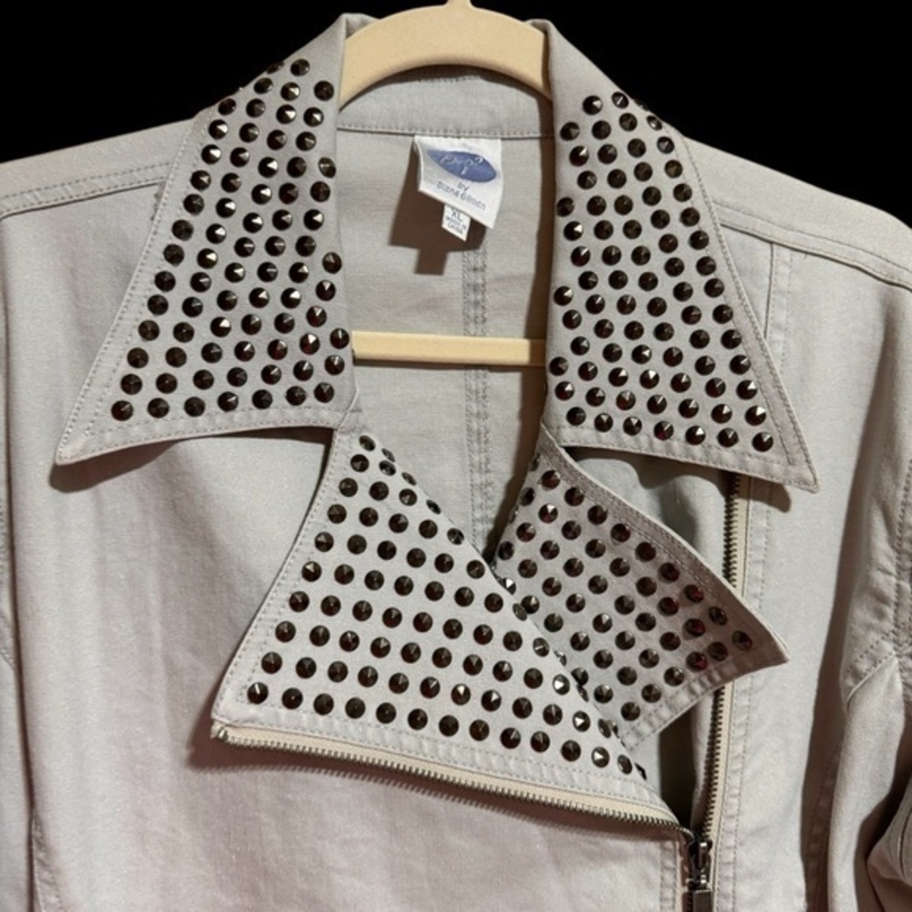 DG2 Diane Gilman Versatile gray jacket full zip gun metal gray studs sz XL NWOT - Picture 3 of 14